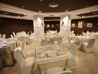 4Us Rioja Wine Hotel