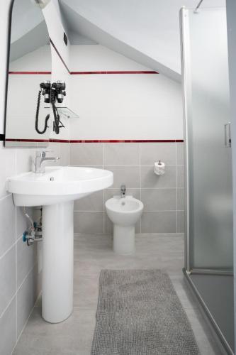 J Hotel galeri fotoğrafı