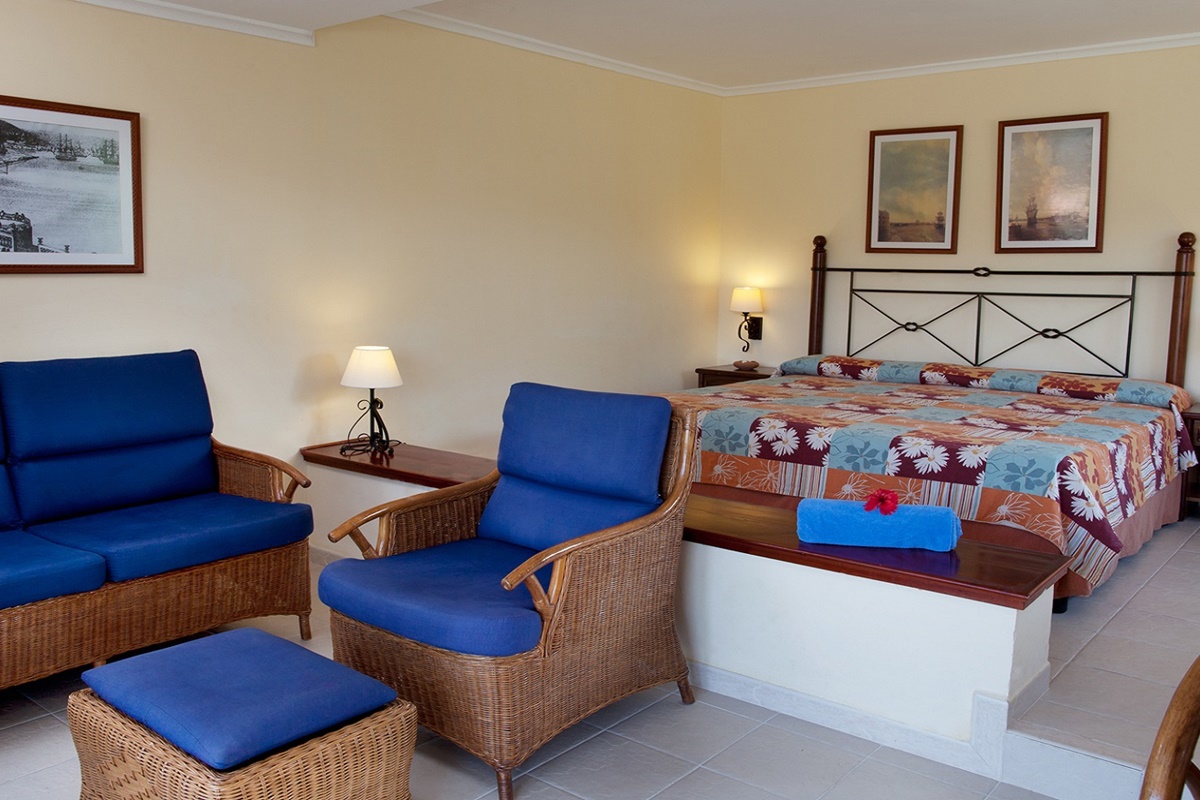 Memories Caribe Beach Resort - Adults Only  +16