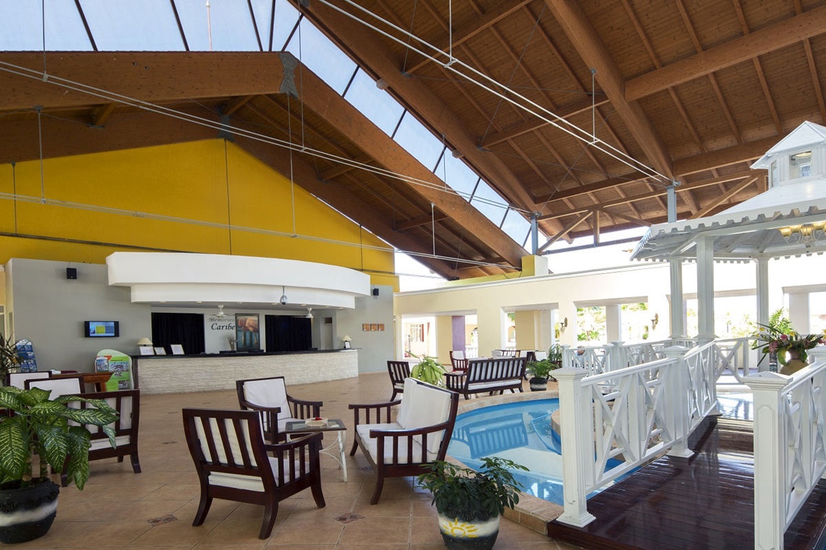 Memories Caribe Beach Resort - Adults Only  +16