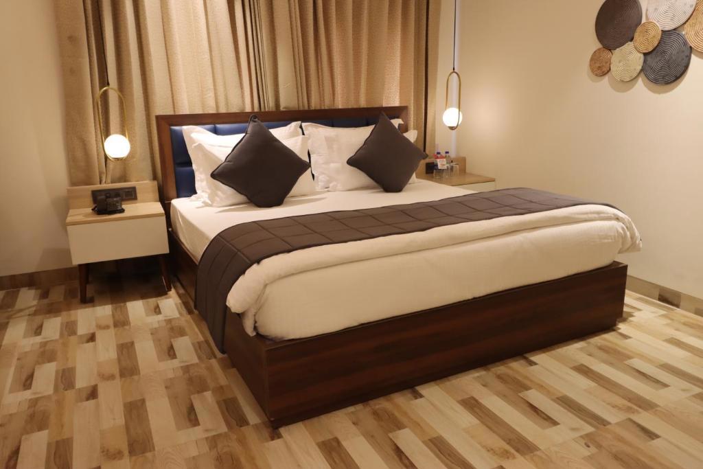 Mastiff  Hotel Dhanbad