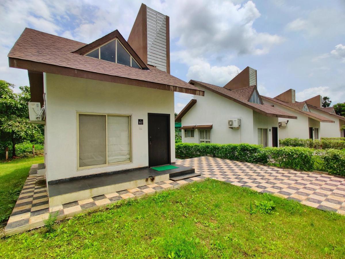 Pushpam Lords Resort Karjat- Pure Veg Resort