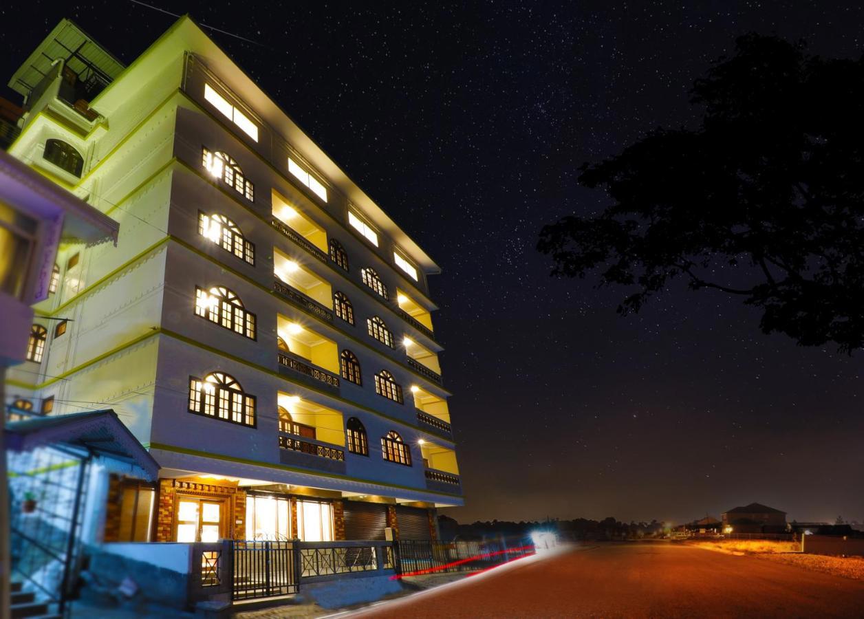 Denzong Shagrila Lords Inn- Hotel & Spa