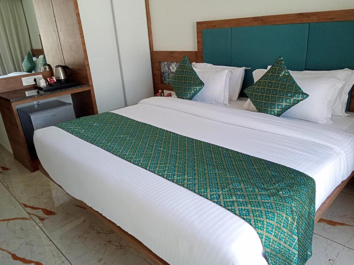 Angel Lords Eco Inn Amreli
