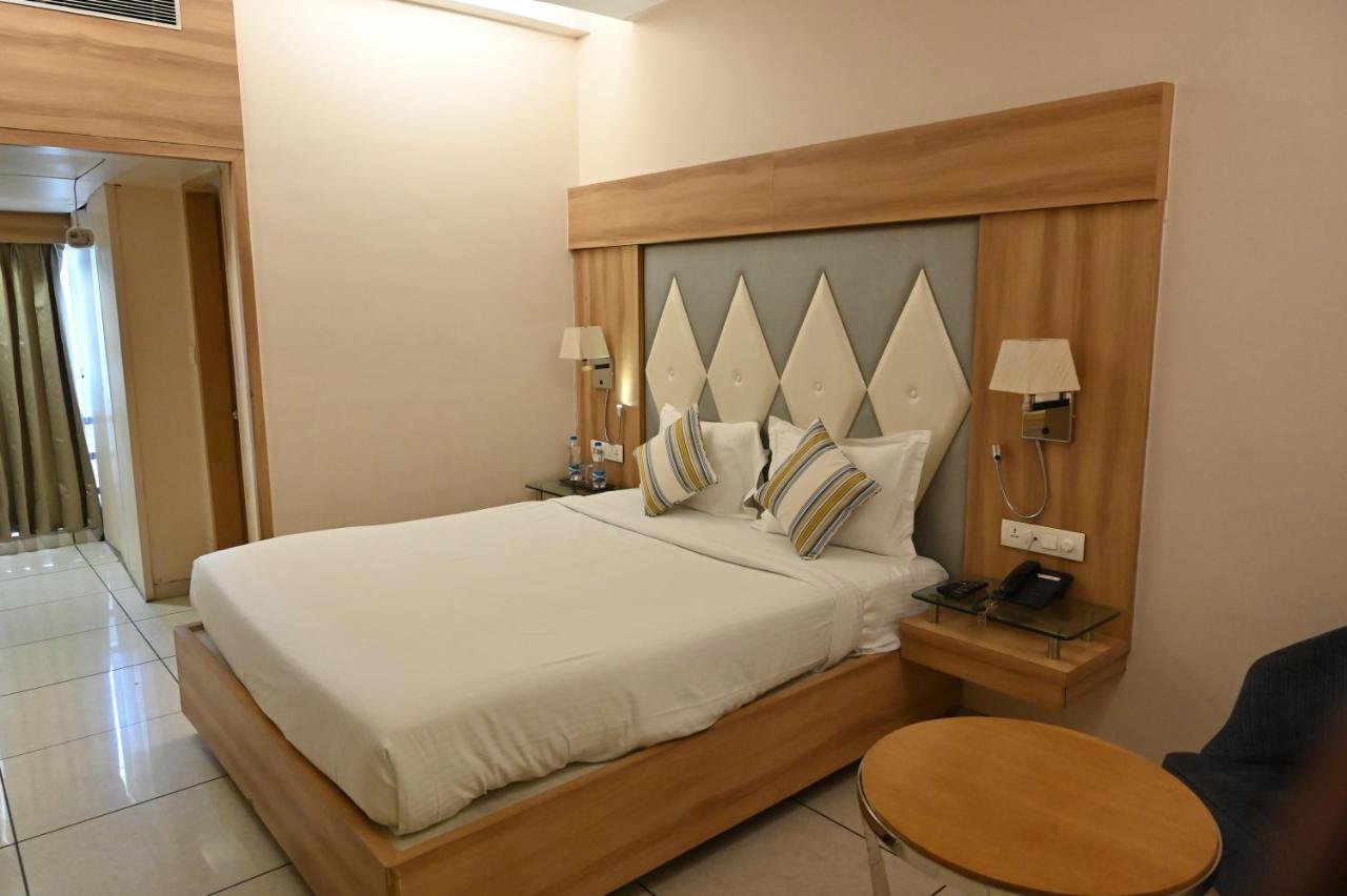 Rang Lords Inn Bharuch