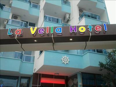 La Vella Hotel
